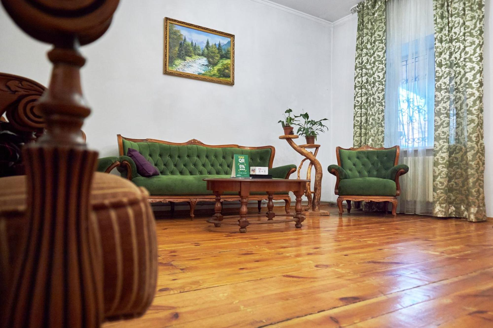 Sweet Vibe Hotel Almaty Eksteriør billede